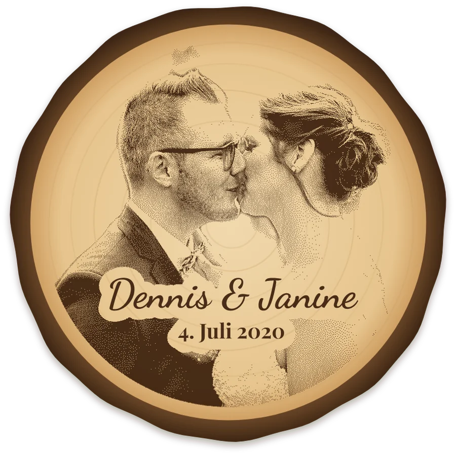 Photo engraving on a wood slice: wedding photo as a dotted laser engraving with the names Dennis & Janine and the date, made in the FRAMEBUDDY generator